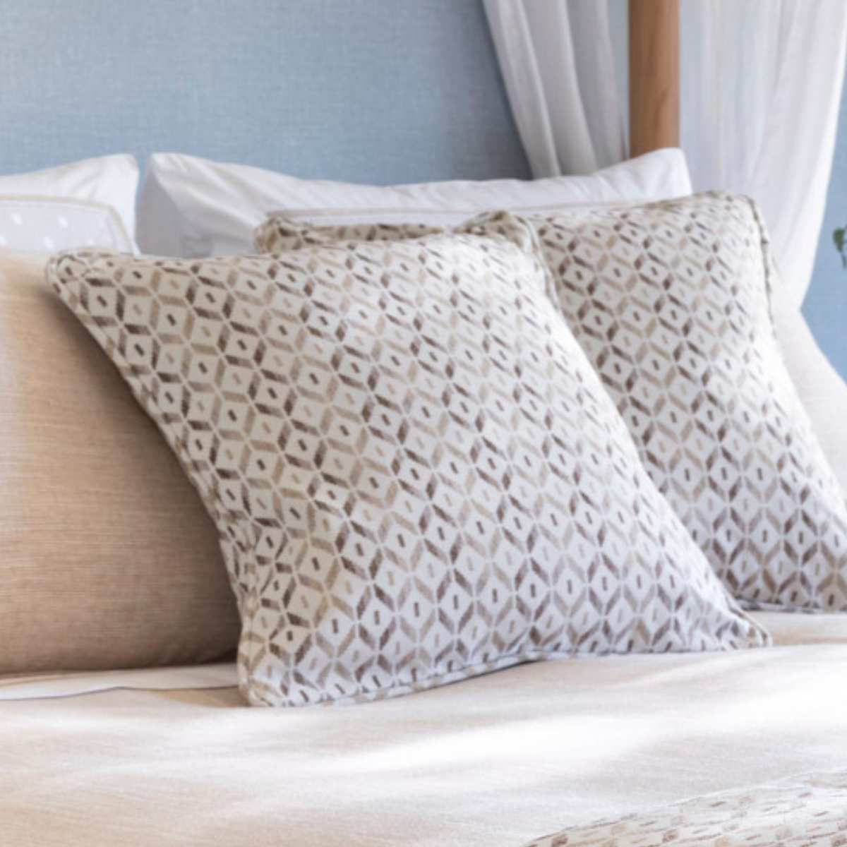 Olmeca Cushion Cover