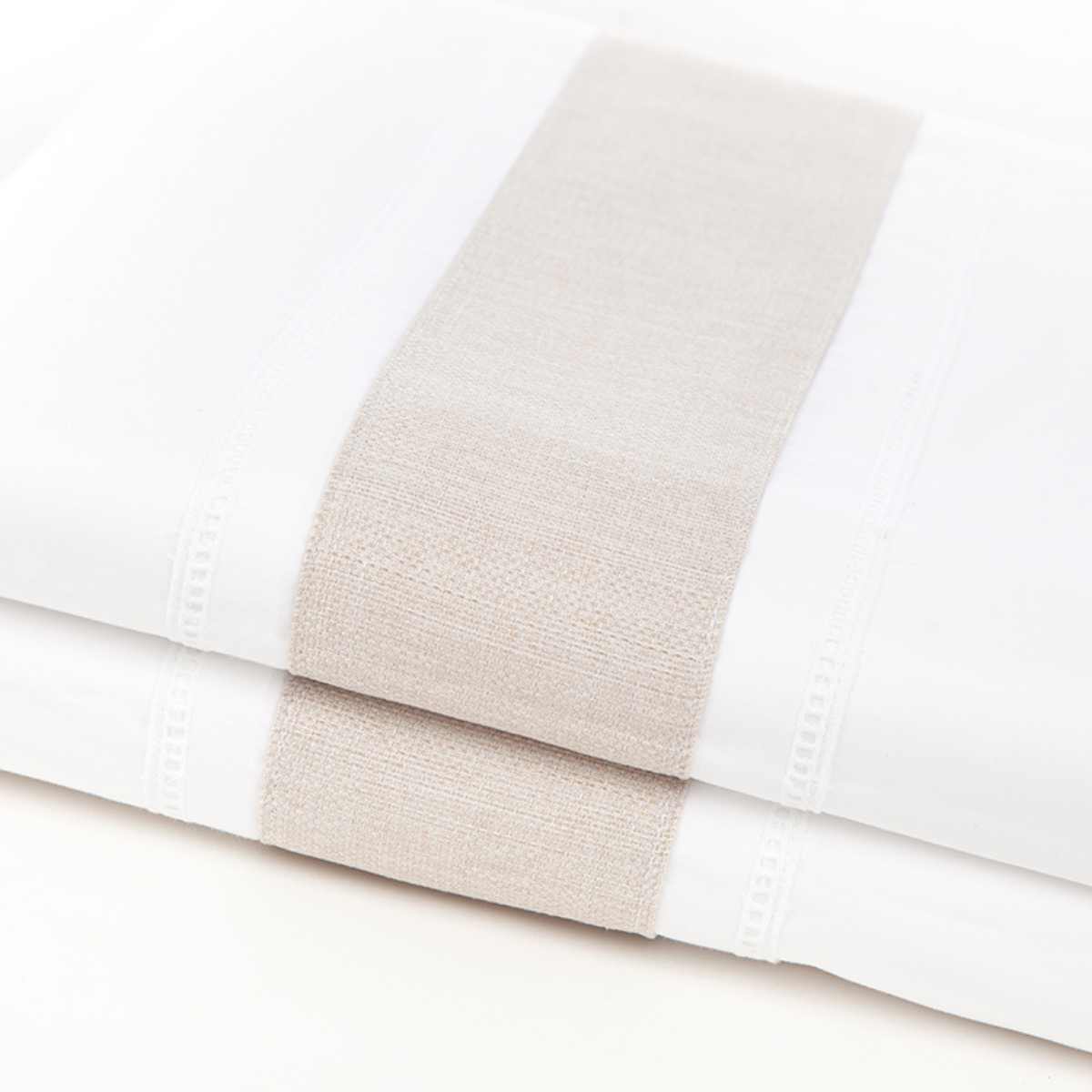 Double Vainica Dream Flat Sheet + Pillow Covers