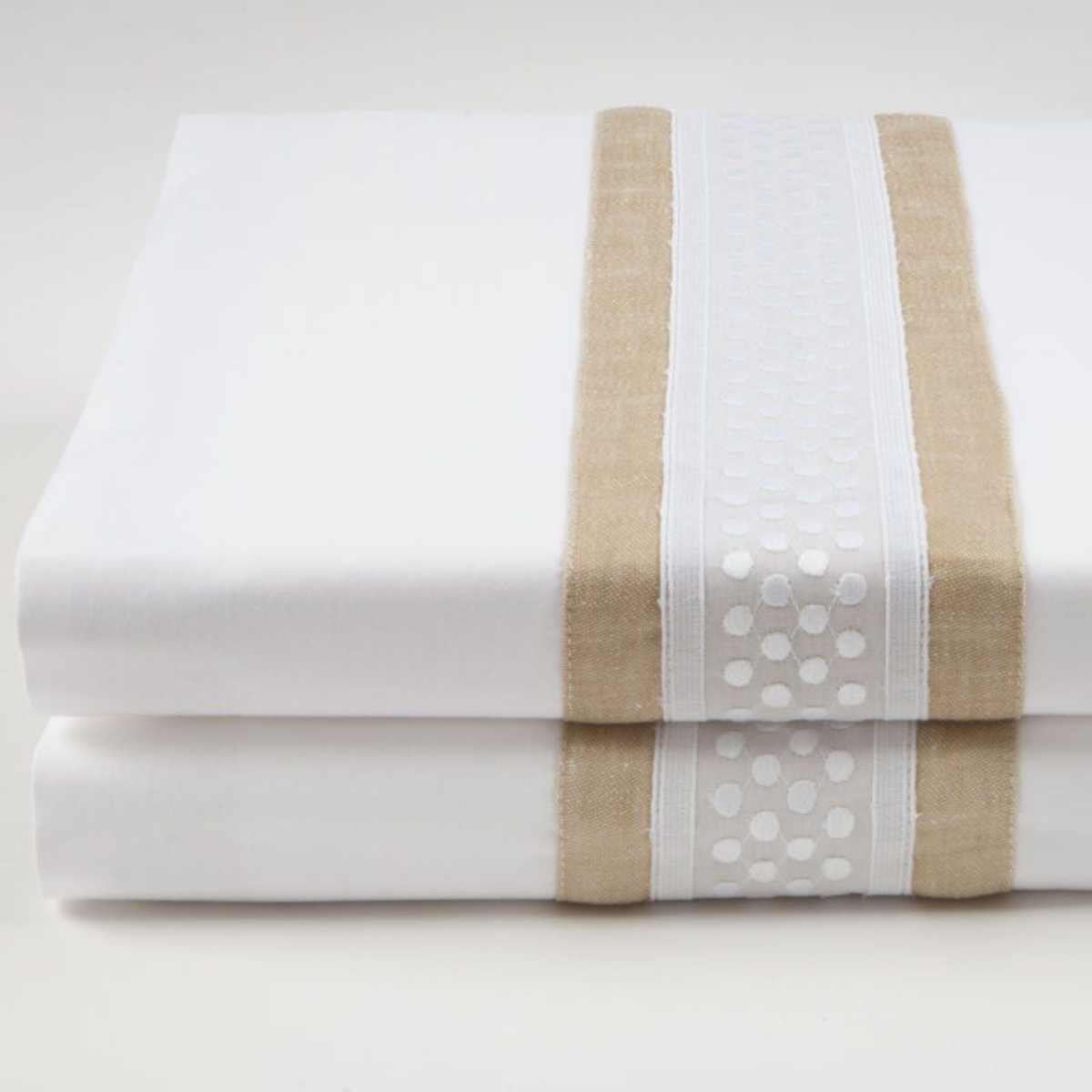 Sevilla Linen Flat Sheet + 2 Pillows Covers